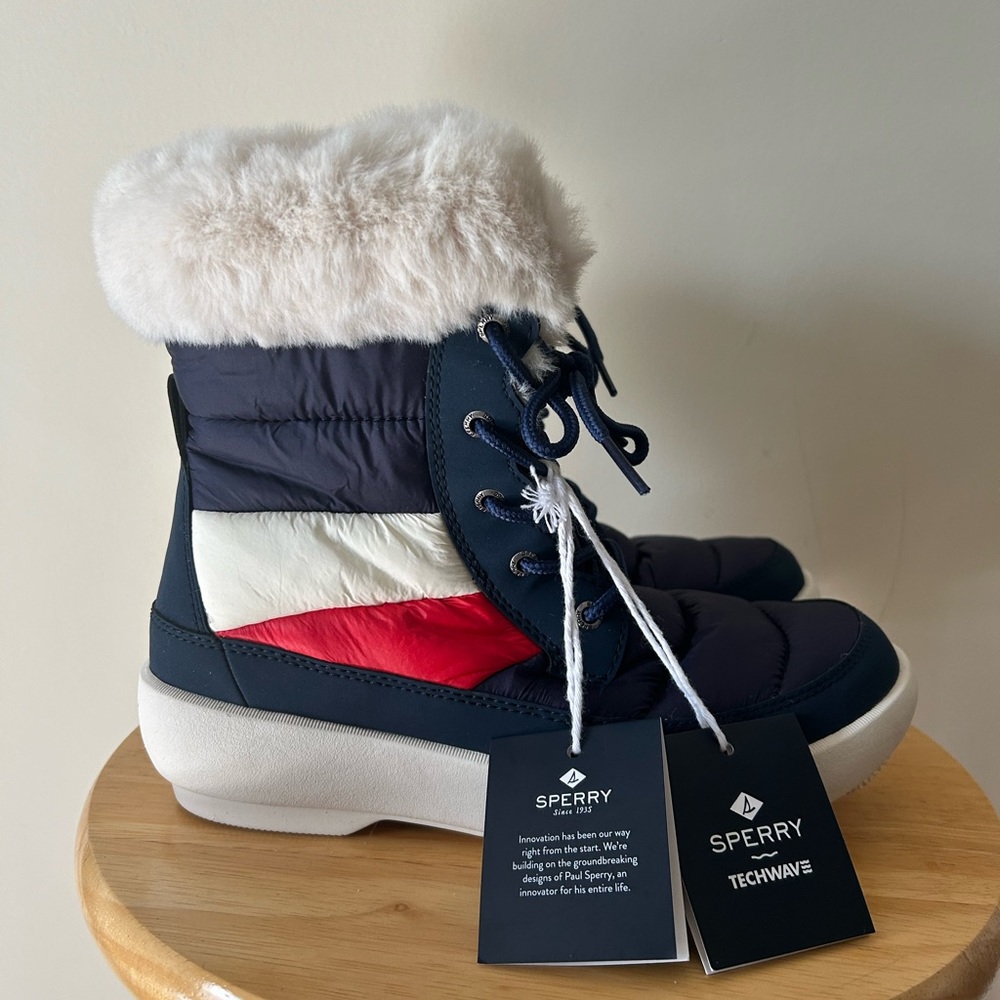 Sperry Bearing Plushwave‎ Boot size 6.5M